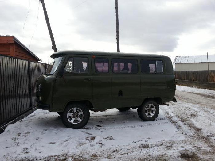 Аутомобил са индексом 220695 (УАЗ "Букханка") и даље осваја руске путеве