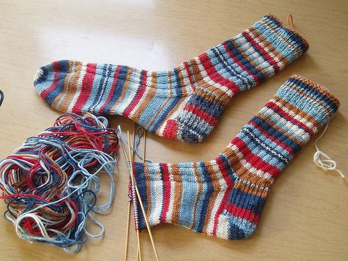 Како плетати чарапу са плетивим иглама? Корак по корак опис посла